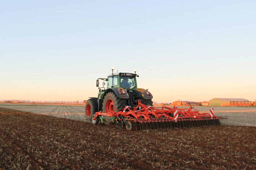 MiniTILLER — Cultivador chisel compacto