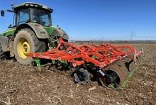 SuperTILLER detalle brazos Vomer